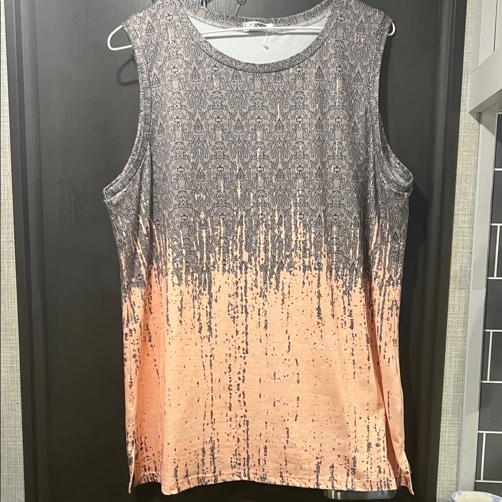 Super Soft Sleeveless activewear Gradient Top - gray and melon Orange Large
